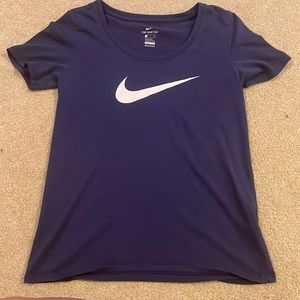 Navy blue nike t-shirt